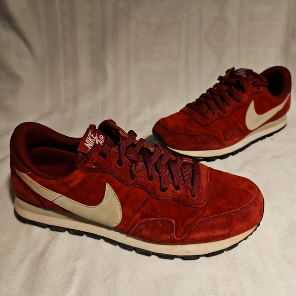Nike Other - Nike Red Sneakers with Cream Accents